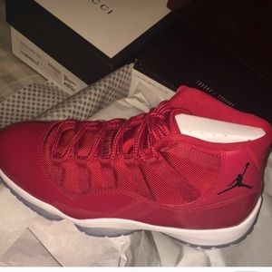 jordan 11 red concord